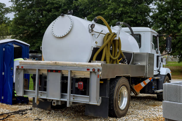 Best Porta potty rental near me  in Cave City, AR